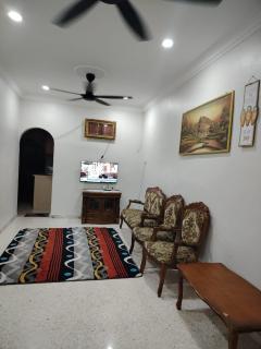 Homestay Al-Mutaqqin - 9