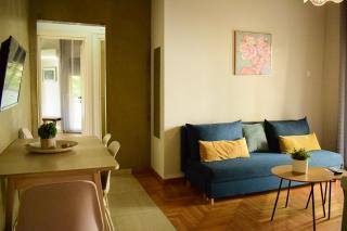 2BA under the Acropolis Hill Athens City Center - 8