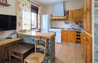 Amazing Home In Villanueva Del Rey - 6