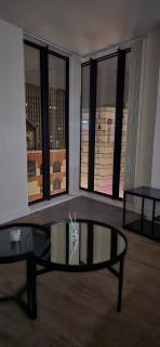 Cozy Broad Street Apartment Central and Comfortable - 3