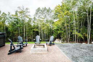 Treeside Retreat with Hot tub - 4