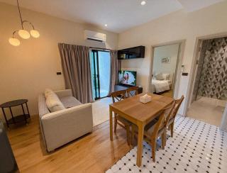 FAMILY HOMES HALO, brand new 2-bedroom Apartment with Pool Access - 4