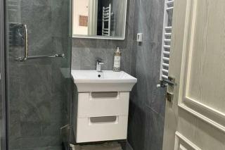 1 Bed Flat - Sleeps 2 - Parking - Wifi - 6