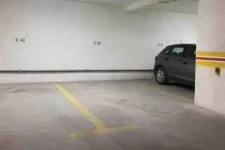 1 Bed Flat - Sleeps 2 - Parking - Wifi - 1