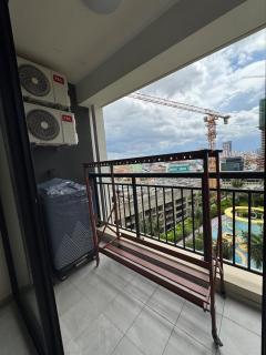 City Oasis - The Panda Nest - 5