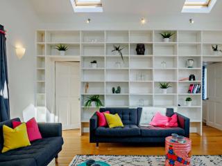 6 Bed in Llanddulas 91054 - 1