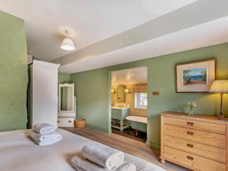 4 Bed in Kentmere SZ535 - 2