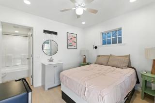 The Cowboy Social Unit 12 - 6