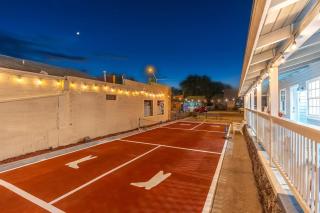 The Cowboy Social Unit 12 - 7