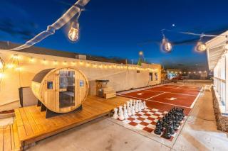 The Cowboy Social Unit 14 - 0