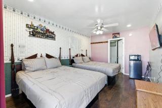 The Cowboy Social Unit 15 - 4