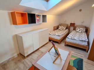 Duplex penthouse with 4 bedrooms and stunning sea views - 6