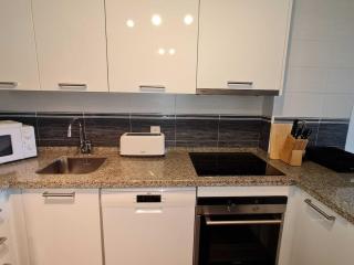 Duplex penthouse with 4 bedrooms and stunning sea views - 1