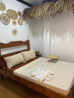 Tarhata Homestay - Whole House - 3 Beds - 2 Baths - 10 pax - 6