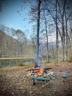 Cacapon Riverside Getaway - 8