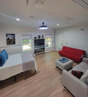 Charming Hideaway 1 BR APT 10 min to UGA - 2