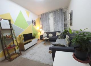 Turnpike lane Flat - Stylish and Bright Flat in North London N8 - 5 mins from Piccadilly line station - 6