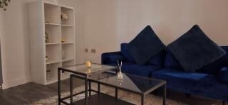 The Broad Street Residence Elegant Two-Bedroom Stay - 0