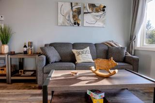 Snowshoe Ski In Ski Out Renovated 2BR - 5