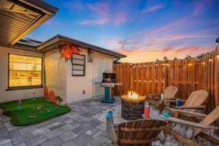 Heated Pool, Gameroom, Mini Golf, Near Beach & Img - 2