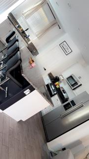 North Fontana pool house - 3