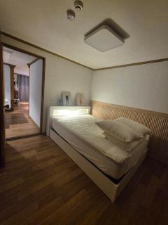 오동나무 까치산역도보3분 3룸 애완동물가능 전용주차장 무료 - 1