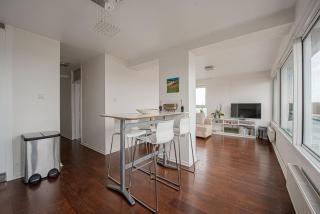 Cosy Battersea 2 Bedroom Flat with Skyline Views - 7