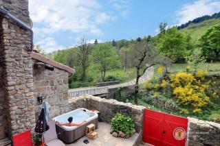 Cocon avec jacuzzi - 1