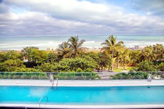Stylish and Chic! Oceanfront Miami Beach Condo - 9