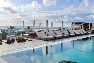 Stylish and Chic! Oceanfront Miami Beach Condo - 0