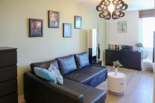 Stylish and Chic! Oceanfront Miami Beach Condo - 7