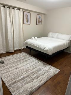 Charming Large 3 beds-2 bath Newark EWR NYC - 2