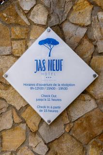Hôtel Jas Neuf - 9