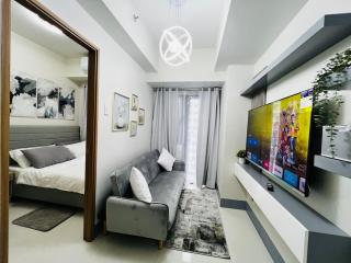 MOA GRAND STAY Suite 02 Newly Turn-over Only - 9