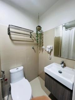 MOA GRAND STAY Suite 02 Newly Turn-over Only - 2