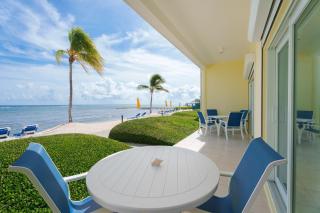 Natty's Cove Your Cozy Escape Steps to the Beach - Grand Cayman - 0