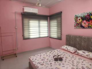 Nur Homestay Bandar Putra Kuantan - 9