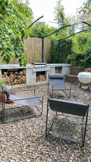 CHERRY VINTAGE HOME - 8