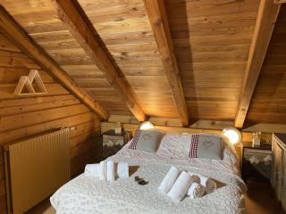LE SKIEUR Chalet en bois - 2