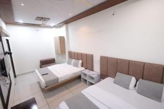 Hotel Shivay Plalace - 0