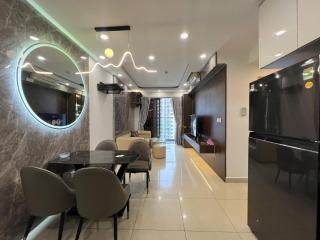 Helix Stay - PEACEFUL MODERN HIDEAWAY IN EMERALD CELADON CITY - 5