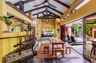 VIP La Lora Beach Villa best family home - 6