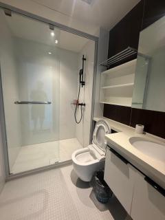 Bay Suite Likas Near SICC - 7