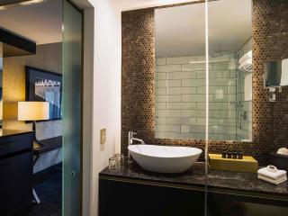 Mövenpick Hotel Wellington - 2