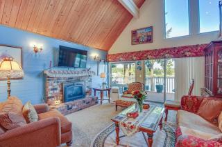 Serene 3BR Home in Kent with Modern Comforts - 5