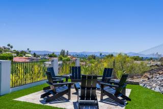 Breezy 3BR - Private Pool, Chefs Kitchen and More - 7