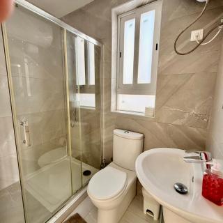 Valletta view with Mspa Jacuzzi on terrace & Seaview Penthouse - 1