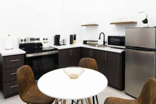 2 Bed Room in Art District - 8