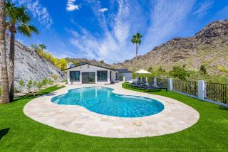 Breezy 3BR - Private Pool, Chefs Kitchen and More - 0