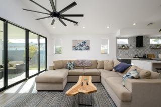 Epic 4BR with Mini-Golf and Pool - Near Downtown - 8